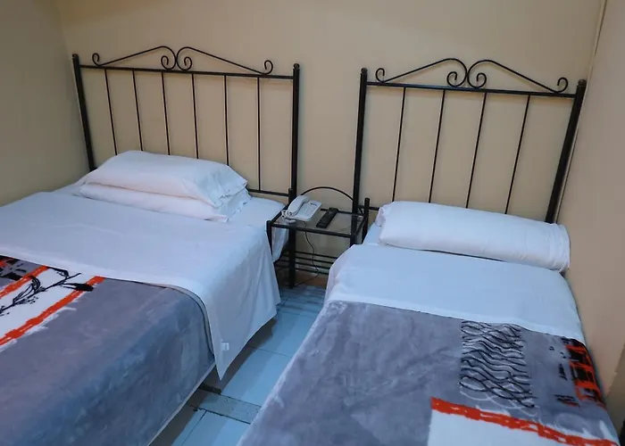 Nou Raval بيت ضيافة برشلونة