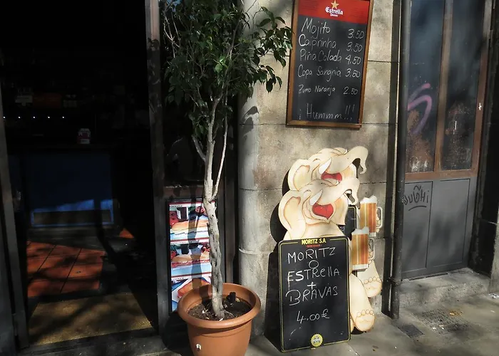 Nou Raval بيت ضيافة برشلونة